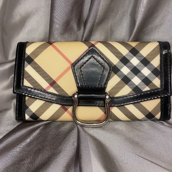 Burberry Wallet - Picture 1 of 6